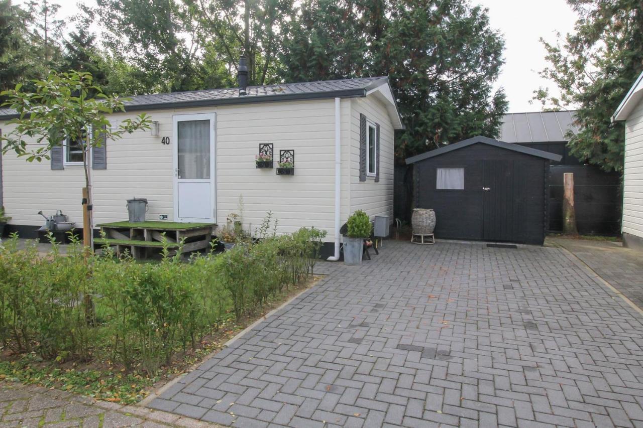 Sfeervol Chalet Op De Veluwe Putten Extérieur photo