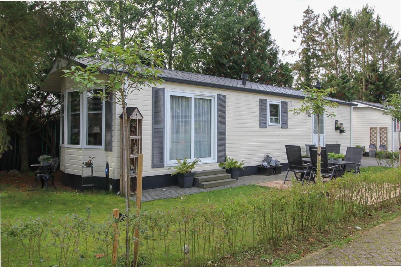 Sfeervol Chalet Op De Veluwe Putten Extérieur photo