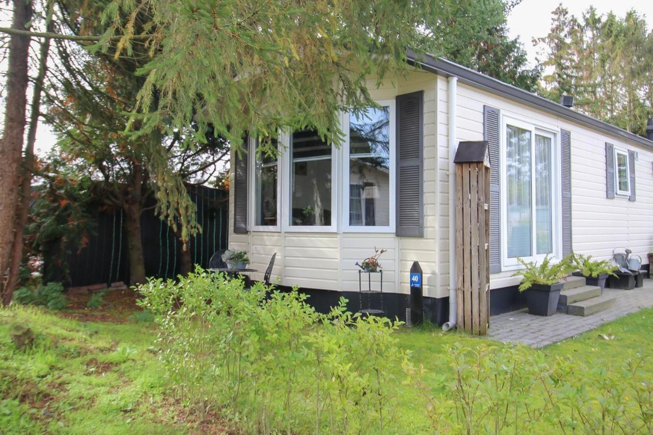 Sfeervol Chalet Op De Veluwe Putten Extérieur photo